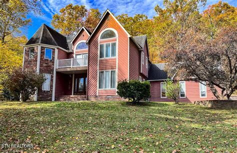 146 peachtree cir wartburg tn 37887  About This Home
